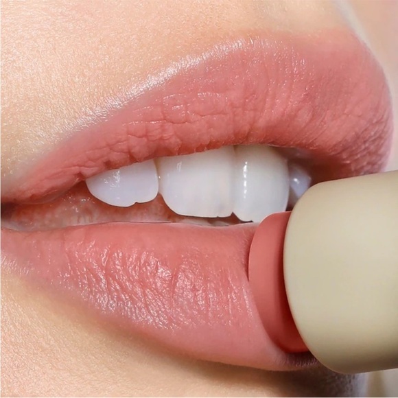 REFY Lip Blush in Bloom - Picture 2 of 2